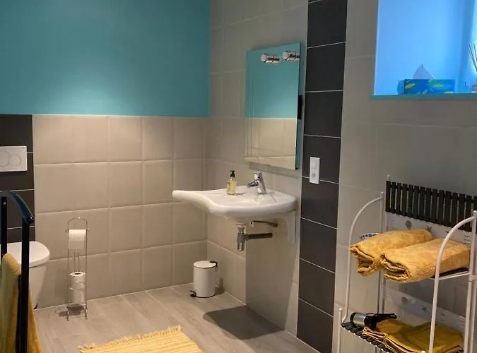 « le Petit Verger » 3* Hambye